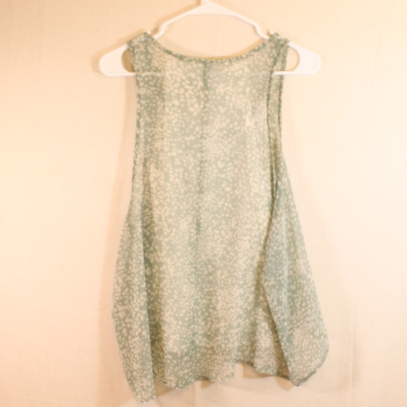 Layered Swing Top - Picture 2 of 4